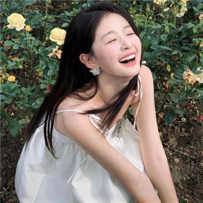 艾曼妞与罗丽妲
